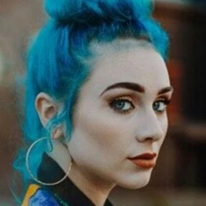 Jaira Burns Biography