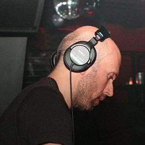 Lee Burridge - Age, WIki, Birthday, Family, Networth & More