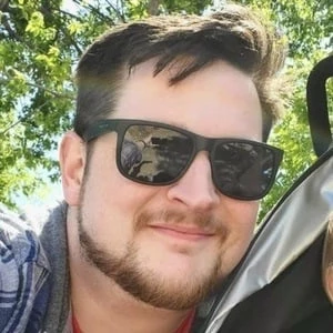 Joshua Burt - Age, Height, Birthdate, Family, Wiki & More