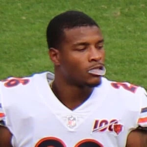 Deon Bush Biography