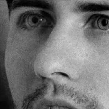 Byron Thames - Wiki, Bio, Networth, Birthdate, Family & More