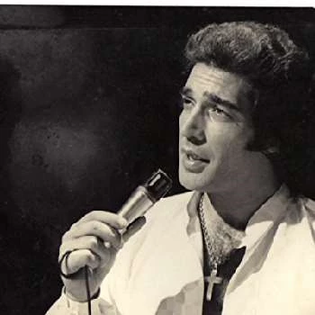 Cacho Castaña Biography