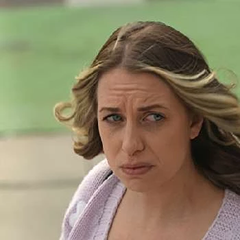 Cailey Muise - Age, Bio, Birthdate, Family, Networth & More