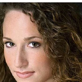 Caitlin Abrams - Age, Bio, Birthdate, Family, Networth & More
