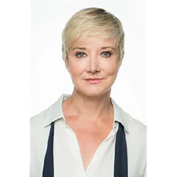 Caitlin Carter - Age, Bio, Birthdate, Family, Networth & More