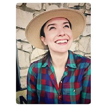 Caitlin Davis - Age, Bio, Birthdate, Family, Networth & More