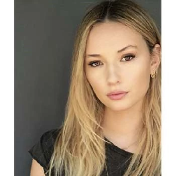 Caitlin Harris - Profession, Biography, Birthdate, Family, Wiki & More