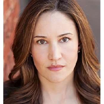 Caitlin Kresse - Age, Bio, Birthdate, Family, Networth & More