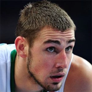 Nick Calathes Biography