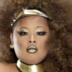 Jiggly Caliente - Height, Bio, Wiki, Family, Birthplace, Networth & More