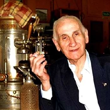 Calígula - Biography, Birthday, Wiki, Family, Networth & More