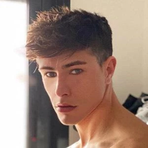 Mauro Calvet - Age, Wiki, Birthdate, Bio, Networth, Family & More