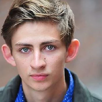 Cam Burns - Age, Bio, Birthdate, Family, Networth & More