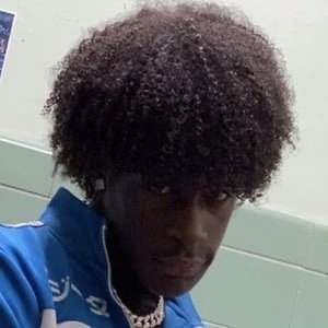 Cam tr0uble2x - Birthdate, Age, Family, Bio, Networth & More