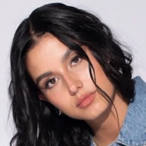 Sofia Camara - Age, Height, Birthdate, Family, Wiki & More