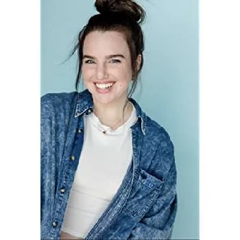 Camryn Hohneker - Age, Bio, Birthdate, Family, Networth & More