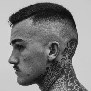 Arón Canet - Birthplace, Bio, Wiki, Birthday, Family, Networth & More