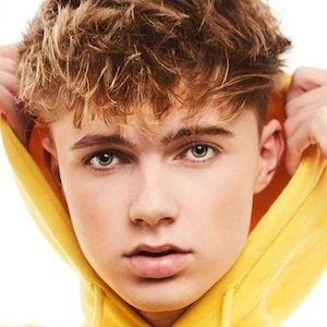 HRVY Biography