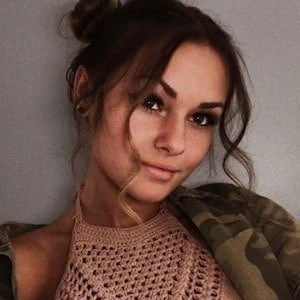 Maddie Capozza Biography