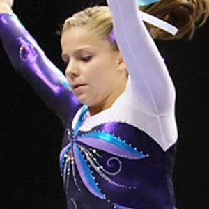 Mackenzie Caquatto - Wiki, Bio, Birthdate, Networth, Family & More