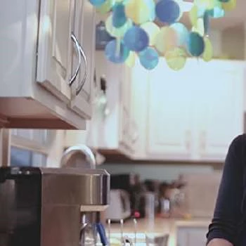 Cara Maurizi - Age, Bio, Birthdate, Family, Networth & More