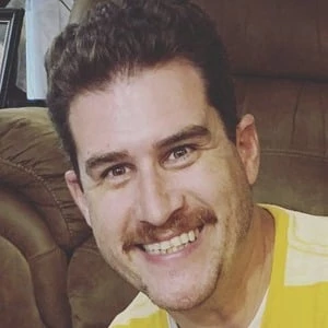 cargo_shorts_dad - Birthday, Bio, Wiki, Family, Networth & More