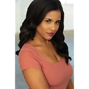 Cariella Smith - Age, Bio, Birthdate, Family, Networth & More