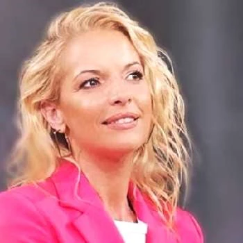 Carina Zampini - Wiki, Bio, Birthdate, Networth, Family & More