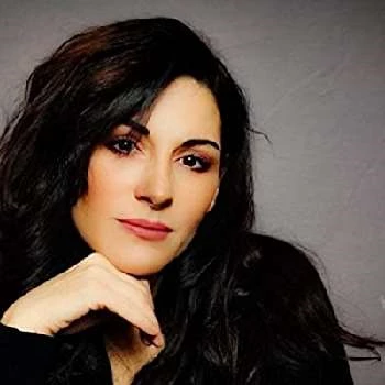 Carla Seneca - Age, Bio, Birthdate, Family, Networth & More