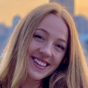 Molly Carlson Biography