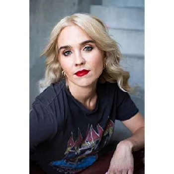 Carly Fawcett - Age, Bio, Birthdate, Family, Networth & More