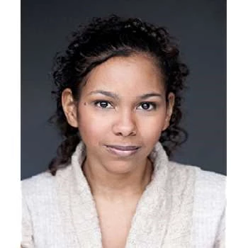 Carly Houston - Age, Bio, Birthdate, Family, Networth & More