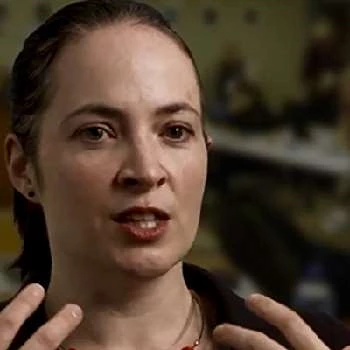 Carly Howett - Age, Bio, Birthdate, Family, Networth & More