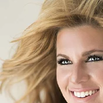 Carly Robyn Green Biography