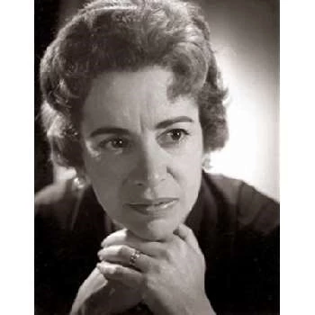 Carmem Silva - Age, Height, Birthdate, Bio, Family, Networth & More