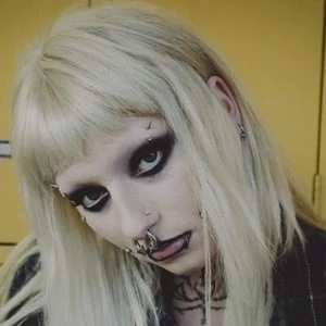 Carolesdaughter - Wiki, Bio, Networth, Birthdate, Family & More