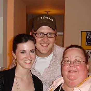 Caroline Cahill - Age, Bio, Birthdate, Family, Networth & More