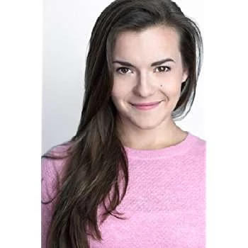 Caroline Grogan - Age, Bio, Birthdate, Family, Networth & More