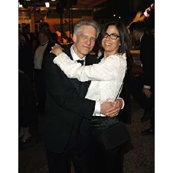 Carolyn Cronenberg Biography