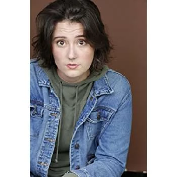 Carolyn Trahan - Adderess, Bio, Birthdate, Family, Wiki & More