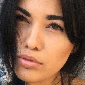 Cayla Carpenter - Income, Birthday, Family, Bio, Networth & More