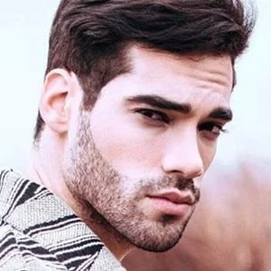 Guty Carrera - Birthplace, Bio, Wiki, Birthday, Family, Networth & More