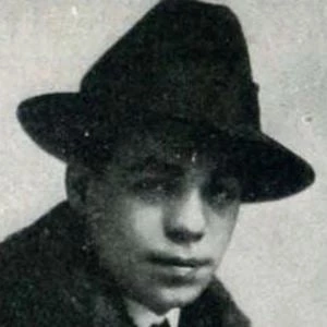 Harry Carroll - Biography, Birthday, Wiki, Family, Networth & More