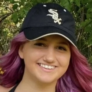 Missy Carroll - Adderess, Bio, Birthdate, Family, Wiki & More