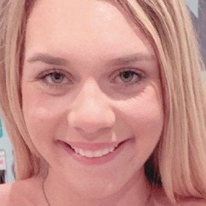 Gabbie Carter Biography