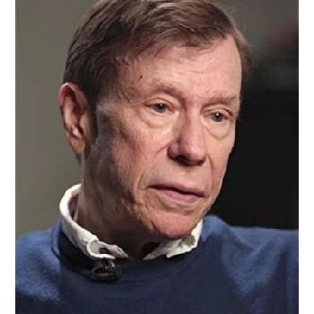 Carter Ratcliff - Age, Bio, Birthdate, Family, Networth & More