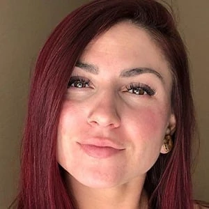 Leah West Casciano Biography