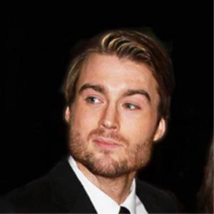 Pete Cashmore Biography