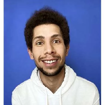 Cass Russell - Age, Bio, Birthdate, Family, Networth & More