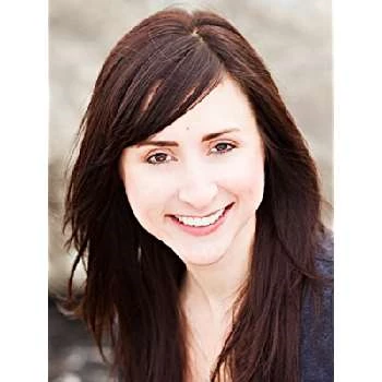 Cassandra Arza - Age, Bio, Birthdate, Family, Networth & More